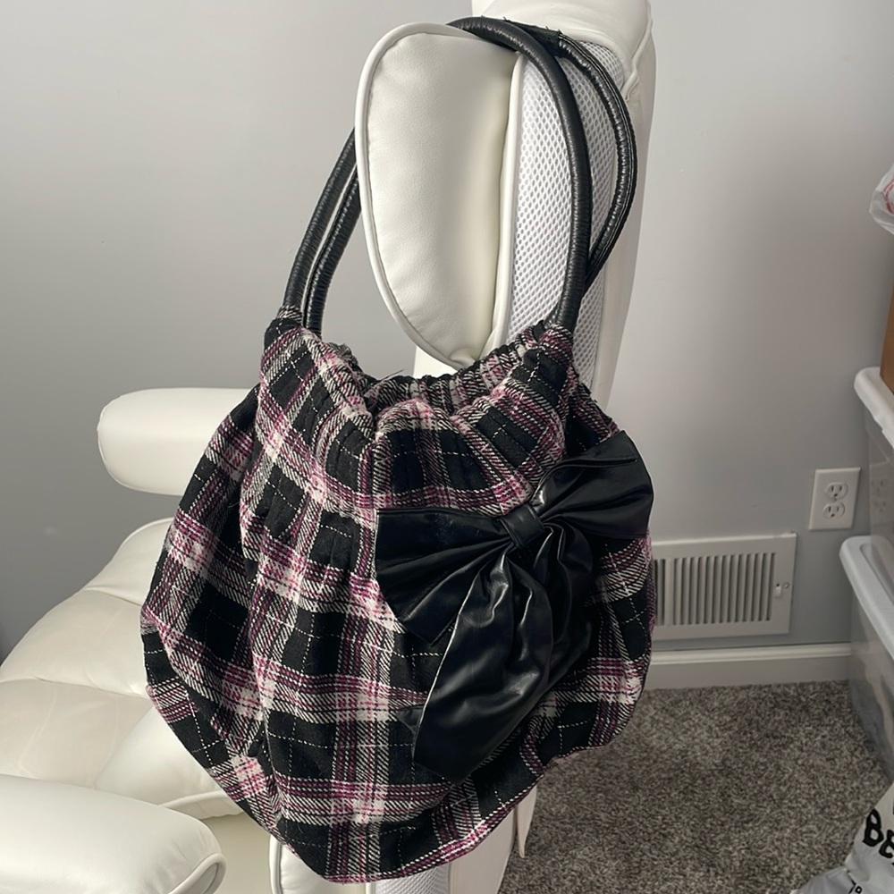 *Sold on Facebook* Purse with Black Bow